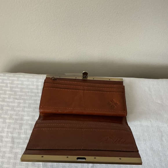 Patricia Nash Vintage Saddle Brown Leather Wallet - Picture 5 of 7